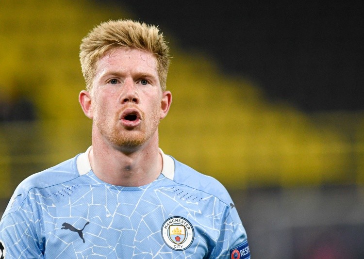 亚精英赛半场：科罗纳多破门被吹，沙迦暂0-0利雅得新月（亚精英赛半场战况：科罗纳多进球无效，沙迦与利雅得新月暂0-0）