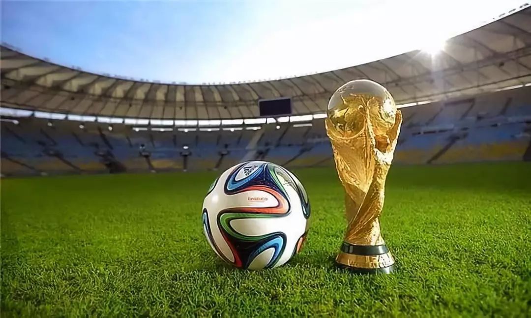 德转五大联赛外欧洲俱乐部身价前10：葡超三强前3，伊镇上榜