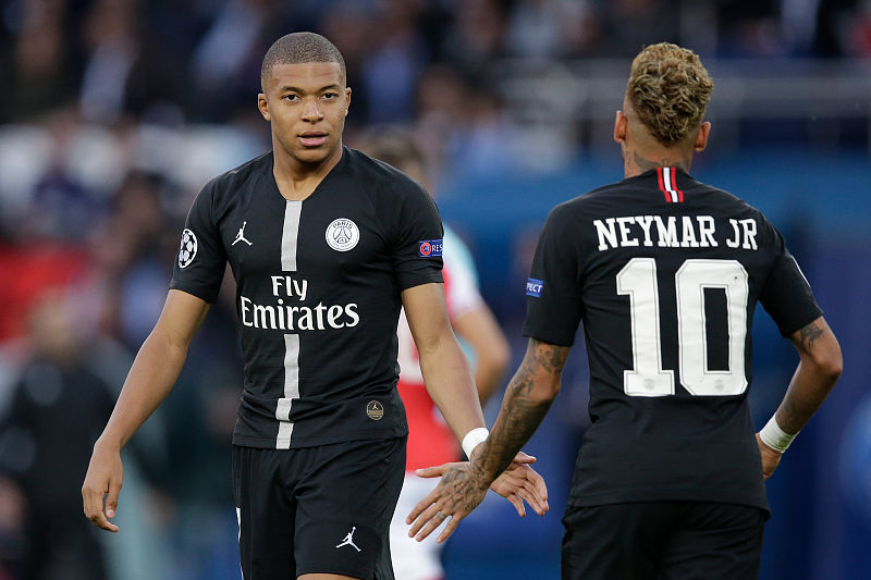 意甲积分榜：米兰凭净胜球领跑，前四只差1分，尤文仍第7（意甲积分榜：米兰靠净胜球暂居榜首，前四仅差1分，尤文仍列第7）