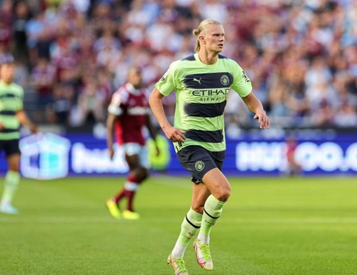 篮球火箭球队全员完成训练任务